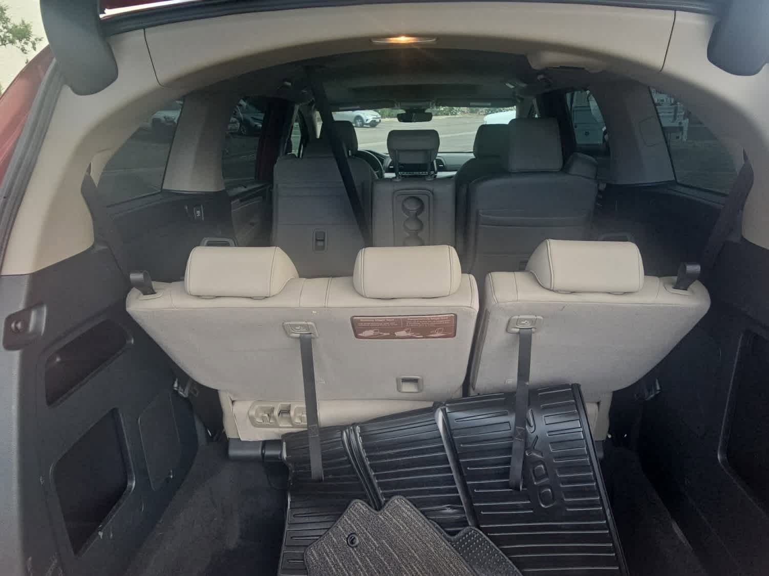 Used 2023 Honda Odyssey EX-L image 9