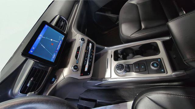 Certified 2022 Ford Explorer XLT w/ Equipment Group 202A AWD/4WD image 25