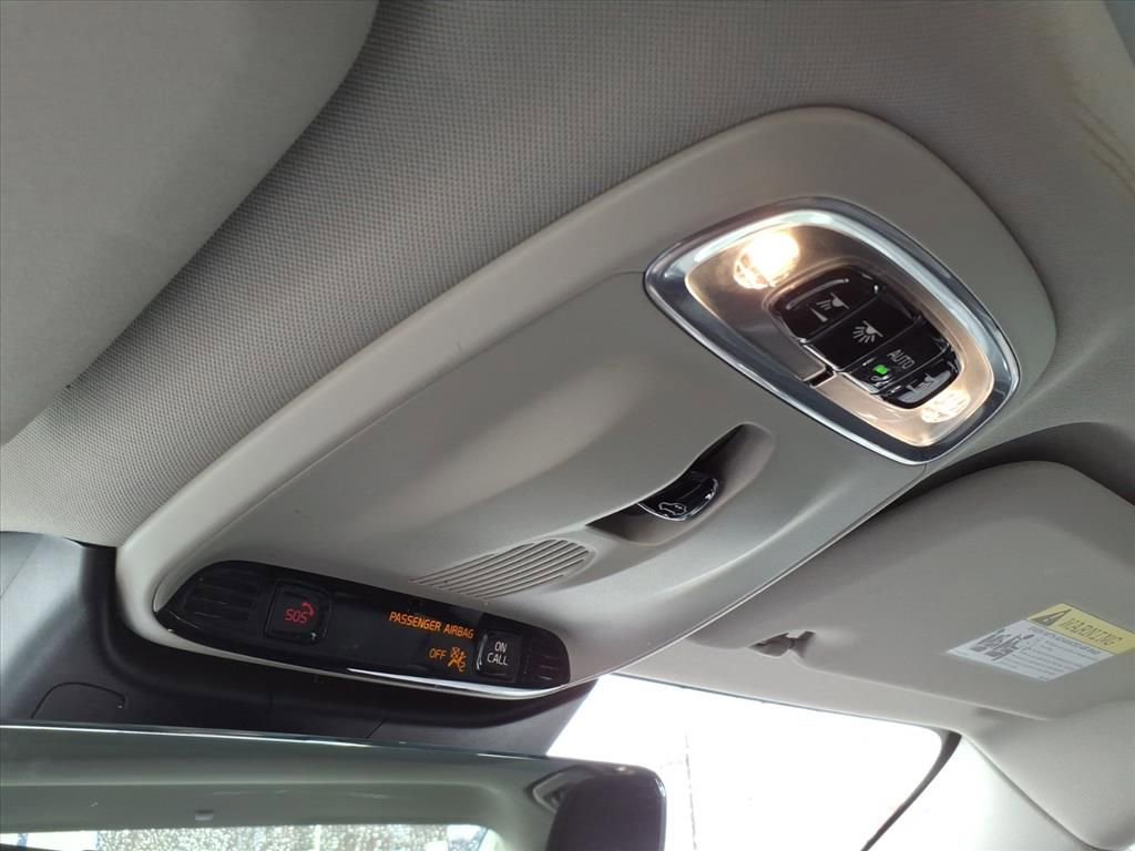 Used 2021 Volvo S60 T5 Momentum w/ Climate Package image 22