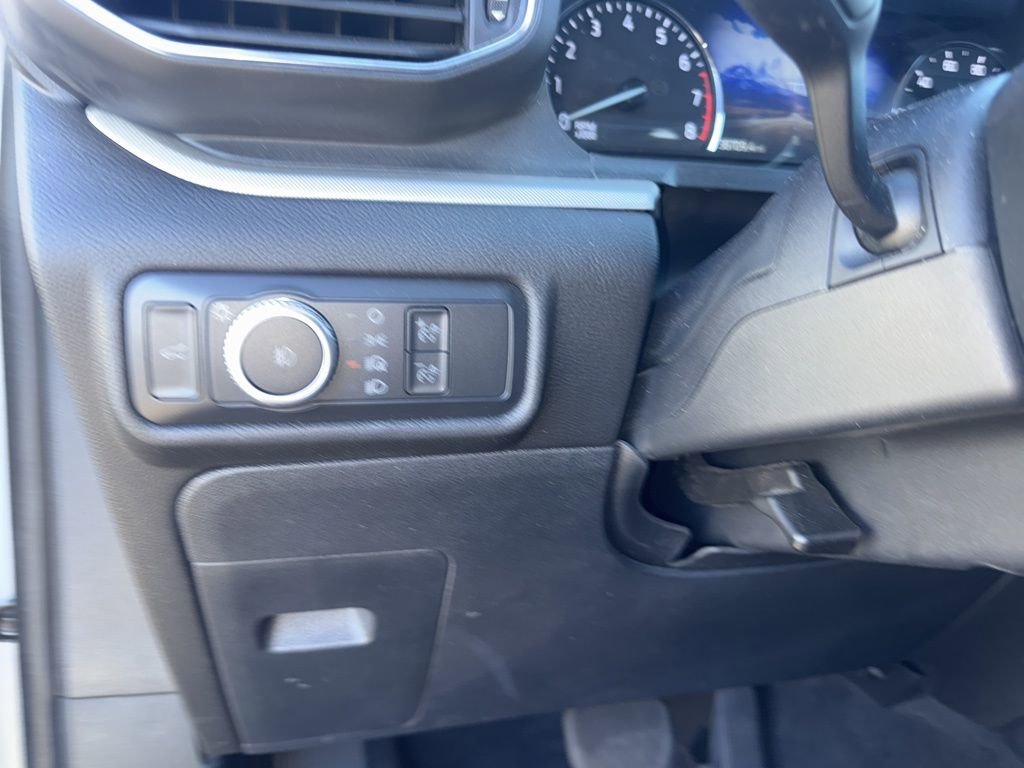 Certified 2022 Ford Explorer XLT w/ Equipment Group 202A image 9