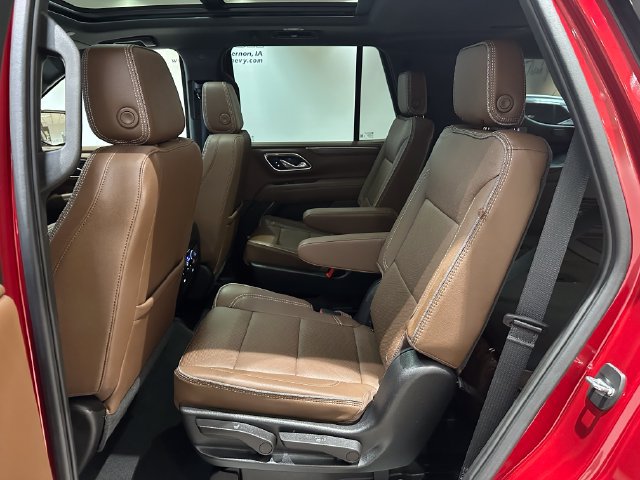 Used 2023 Chevrolet Tahoe High Country AWD/4WD image 25