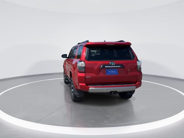 Used 2022 Toyota 4Runner TRD Off-Road Premium w/ Moonroof Package AWD/4WD image 5