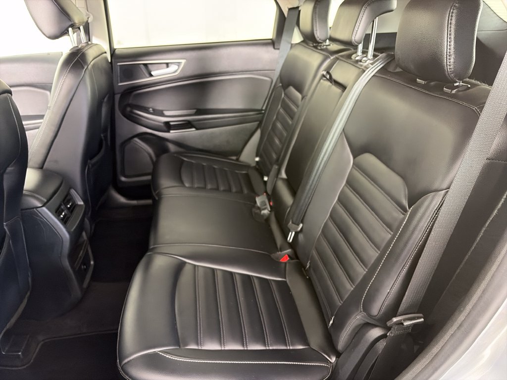 Certified 2024 Ford Edge SEL AWD/4WD image 13