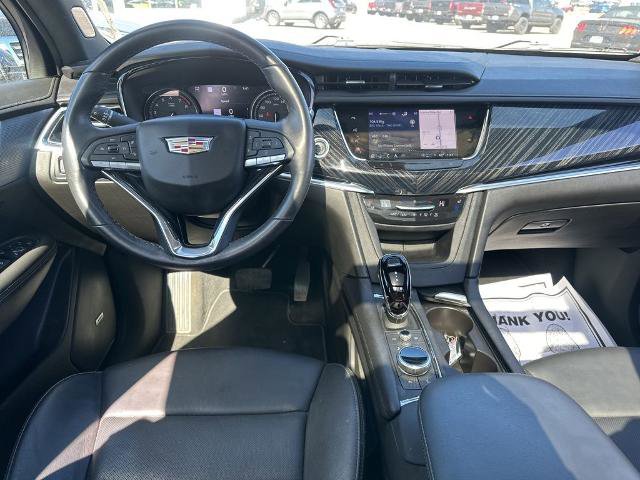 Used 2023 Cadillac XT6 Premium Luxury w/ Technology Package image 32