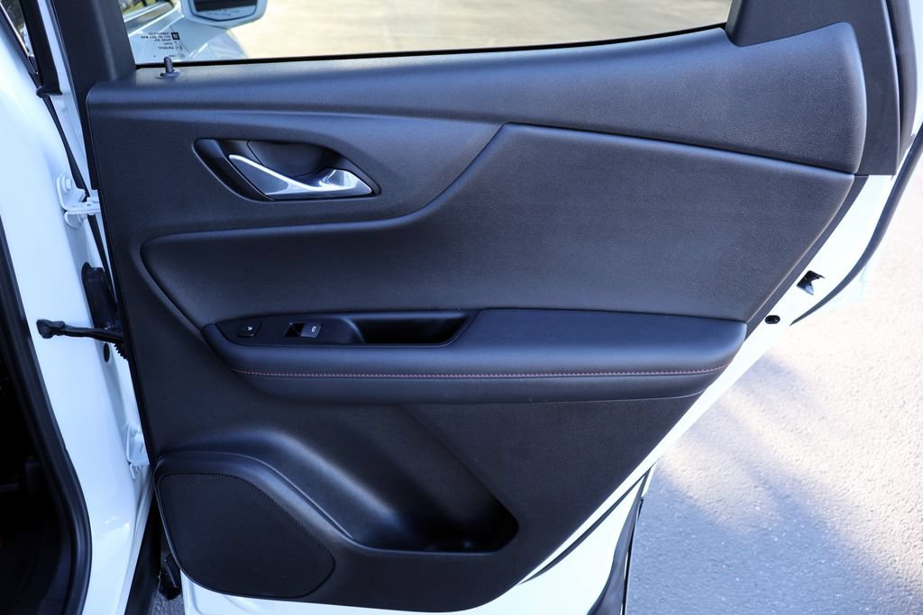 Used 2019 Chevrolet Blazer RS FWD image 24