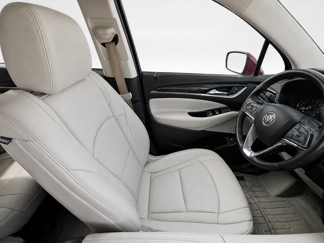 Used 2023 Buick Enclave Essence AWD/4WD image 9