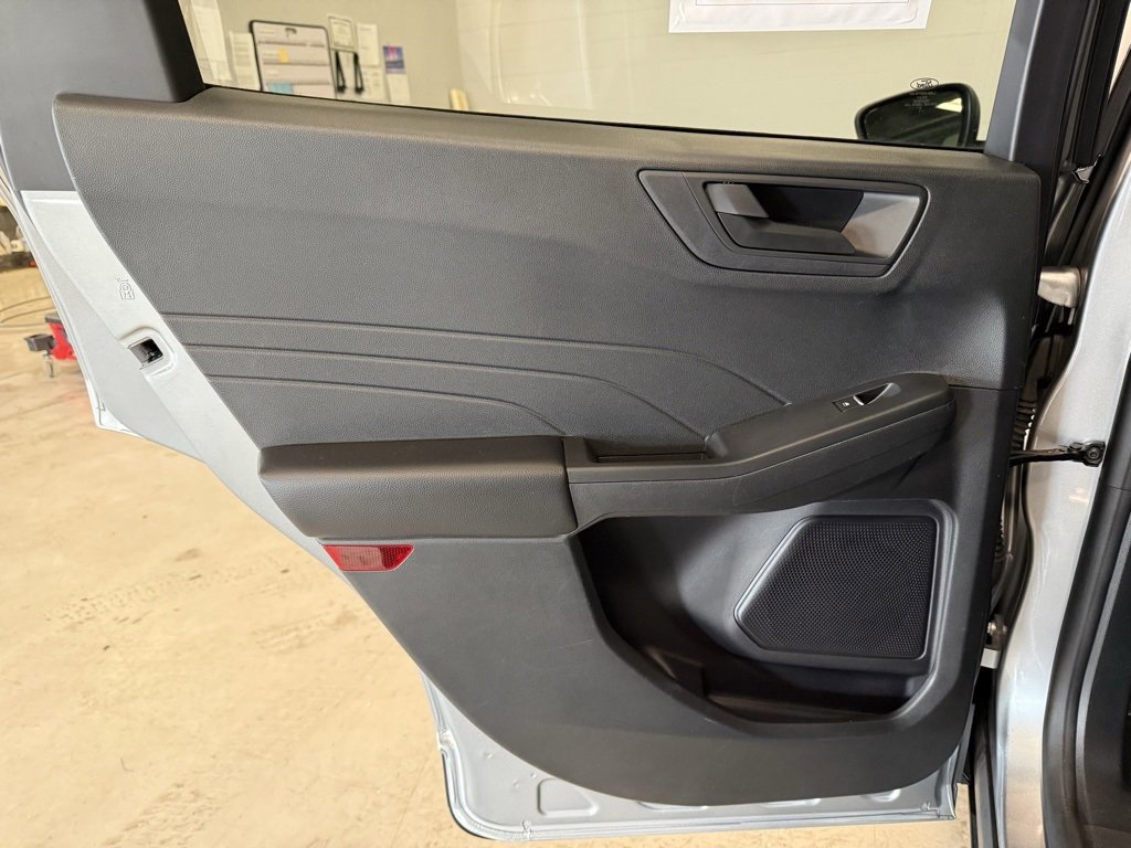 Certified 2022 Ford Escape SE w/ Convenience Package image 31