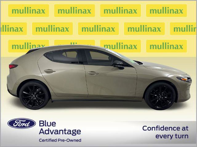 Used 2024 MAZDA MAZDA3 s AWD/4WD image 2