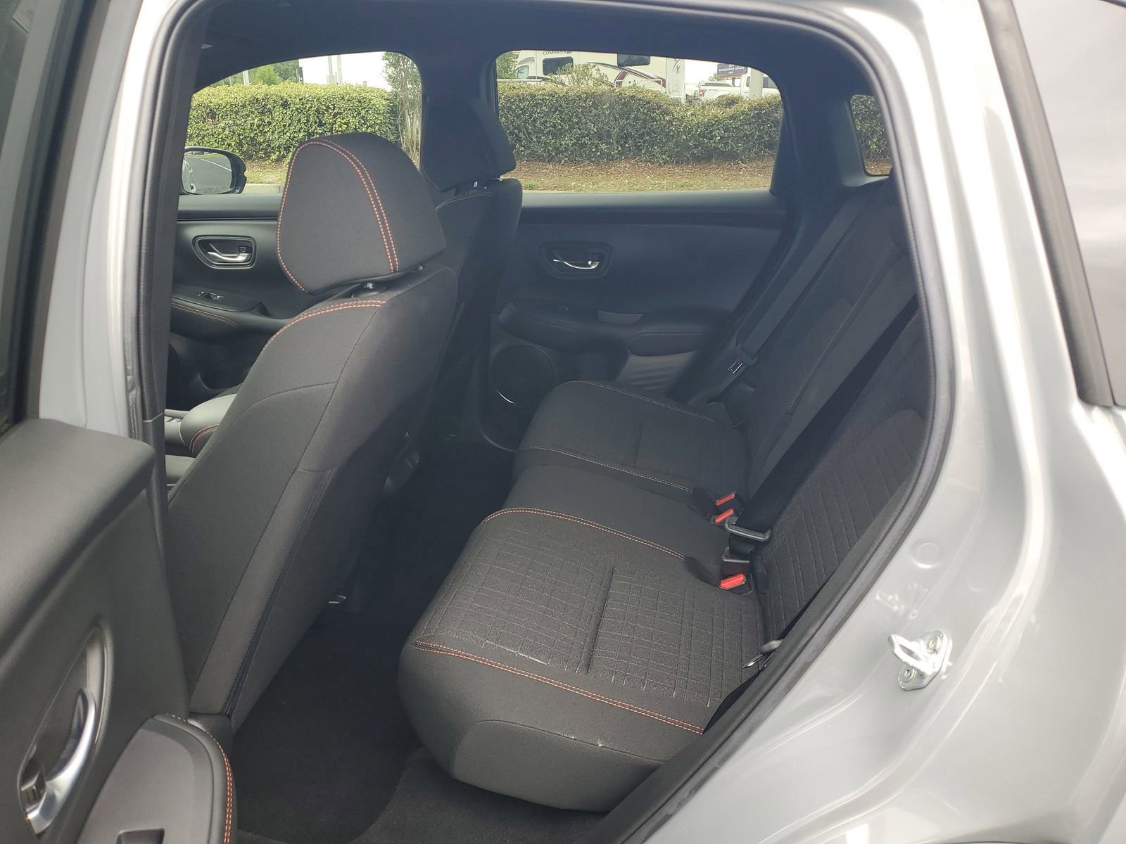 Used 2025 Honda HR-V Sport image 11