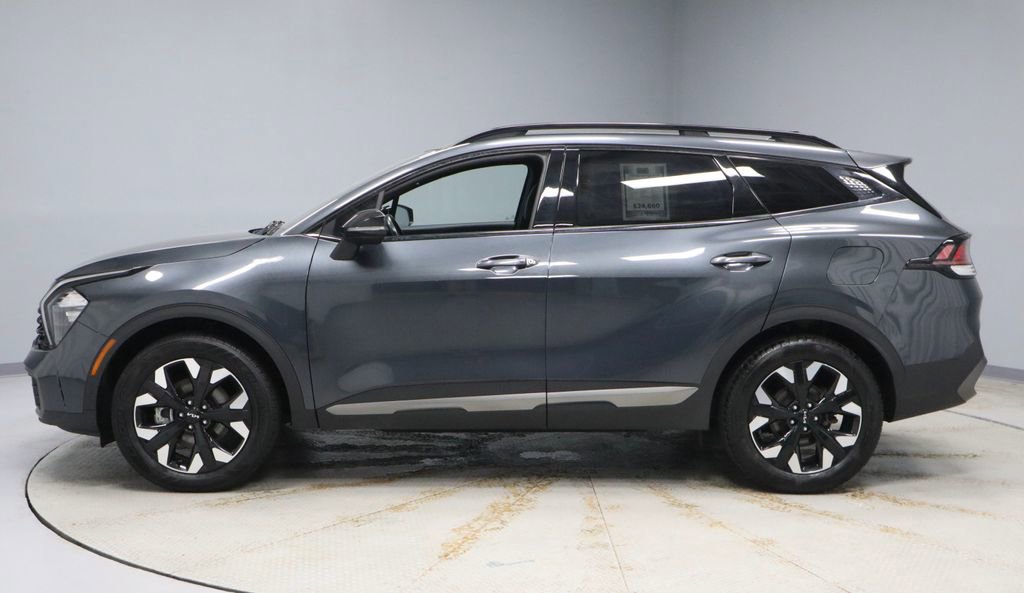 Used 2023 Kia Sportage X-Line w/ X-Line Premium Package image 2