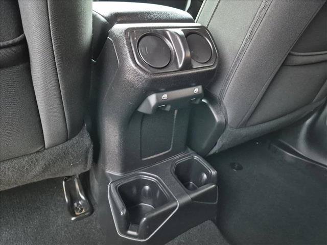 Used 2018 Jeep Wrangler Unlimited Sport S AWD/4WD image 18