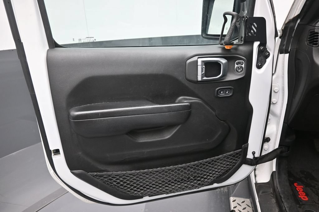 Used 2023 Jeep Gladiator Sport AWD/4WD image 13