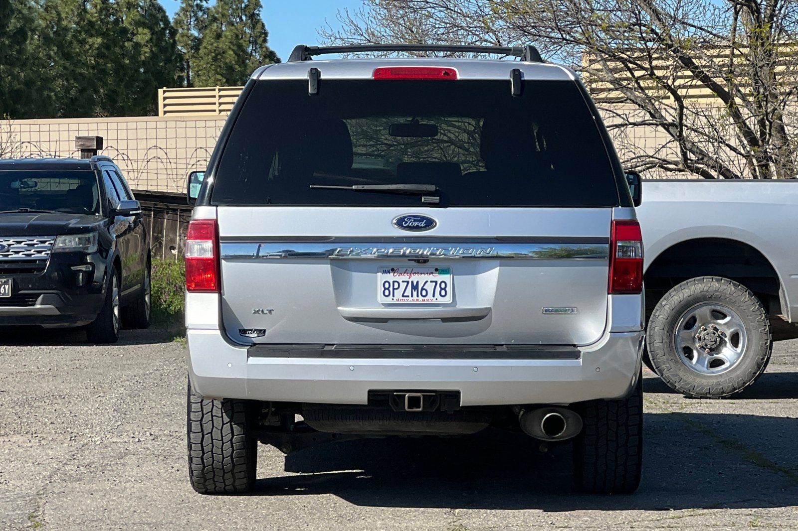 Certified 2017 Ford Expedition XLT w/ Equipment Group 201A image 4