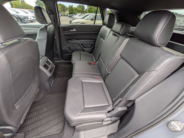 Used 2020 Volkswagen Atlas Cross Sport SE w/ Panoramic Sunroof Package AWD/4WD image 20