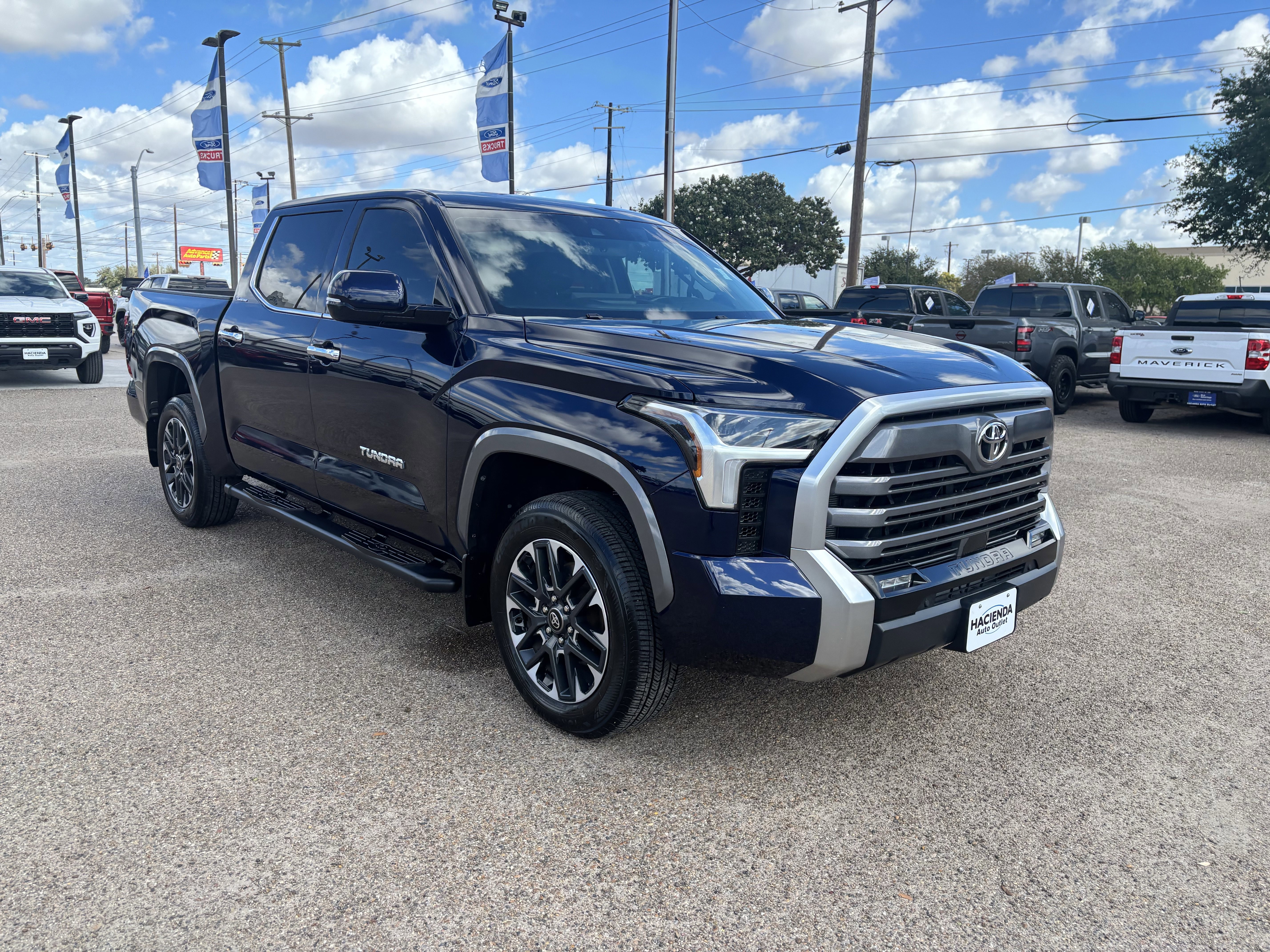 Used 2024 Toyota Tundra Limited image 6
