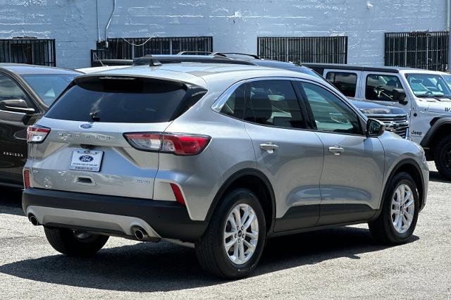 Certified 2021 Ford Escape SE image 4