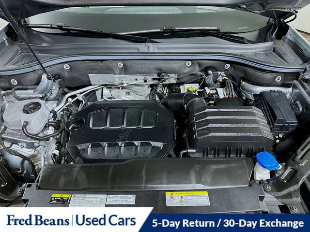 Used 2024 Volkswagen Atlas SEL Premium R-Line image 37