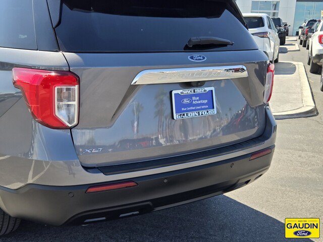 Certified 2021 Ford Explorer XLT RWD image 6