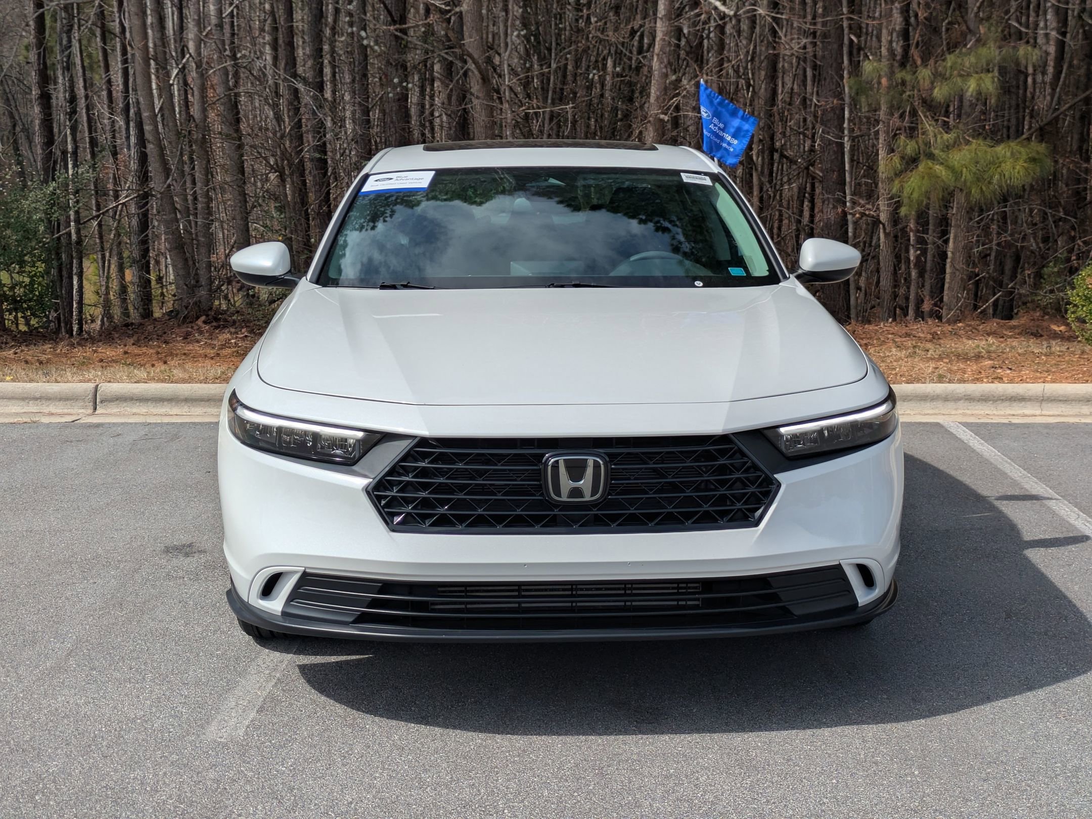 Used 2023 Honda Accord EX image 7