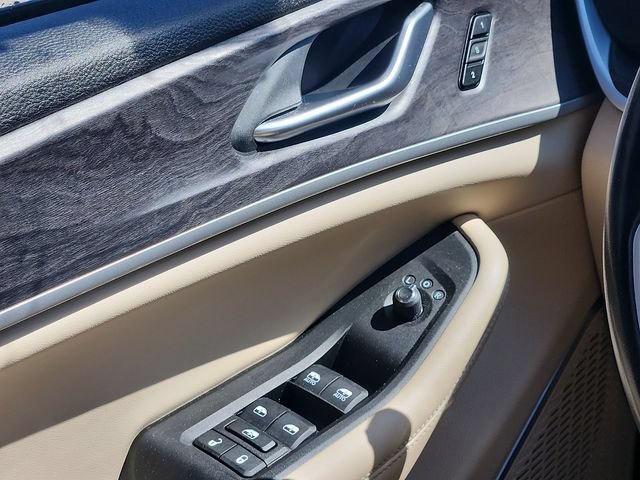 Used 2021 Jeep Grand Cherokee L Limited w/ MOPAR Finishing Package AWD/4WD image 11