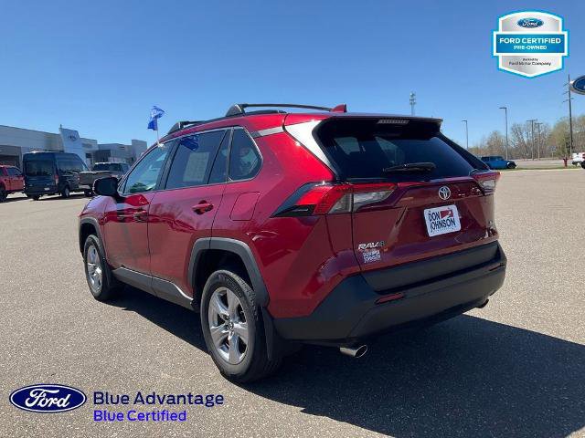Used 2022 Toyota RAV4 XLE w/ Convenience Package AWD/4WD image 3