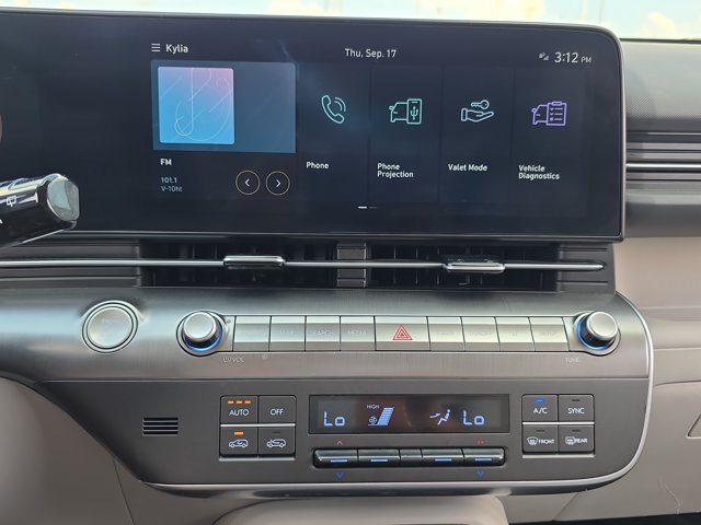Used 2024 Hyundai Kona SEL FWD image 22