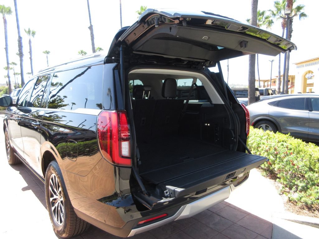 Certified 2025 Ford Expedition Max Platinum AWD/4WD image 25