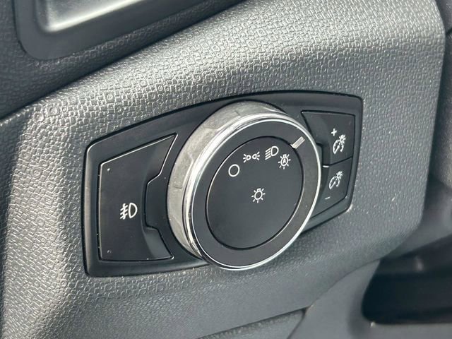 Certified 2018 Ford EcoSport SE image 28