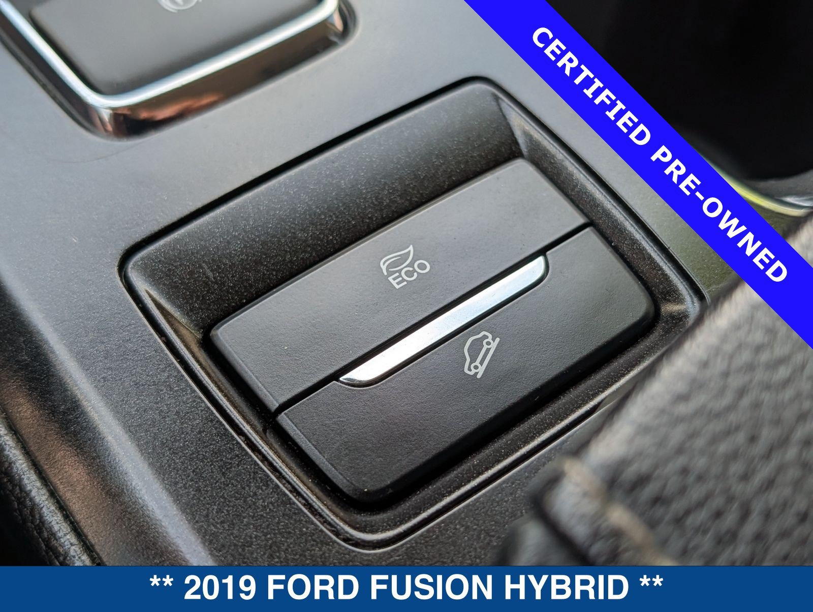 Certified 2019 Ford Fusion SE FWD image 31