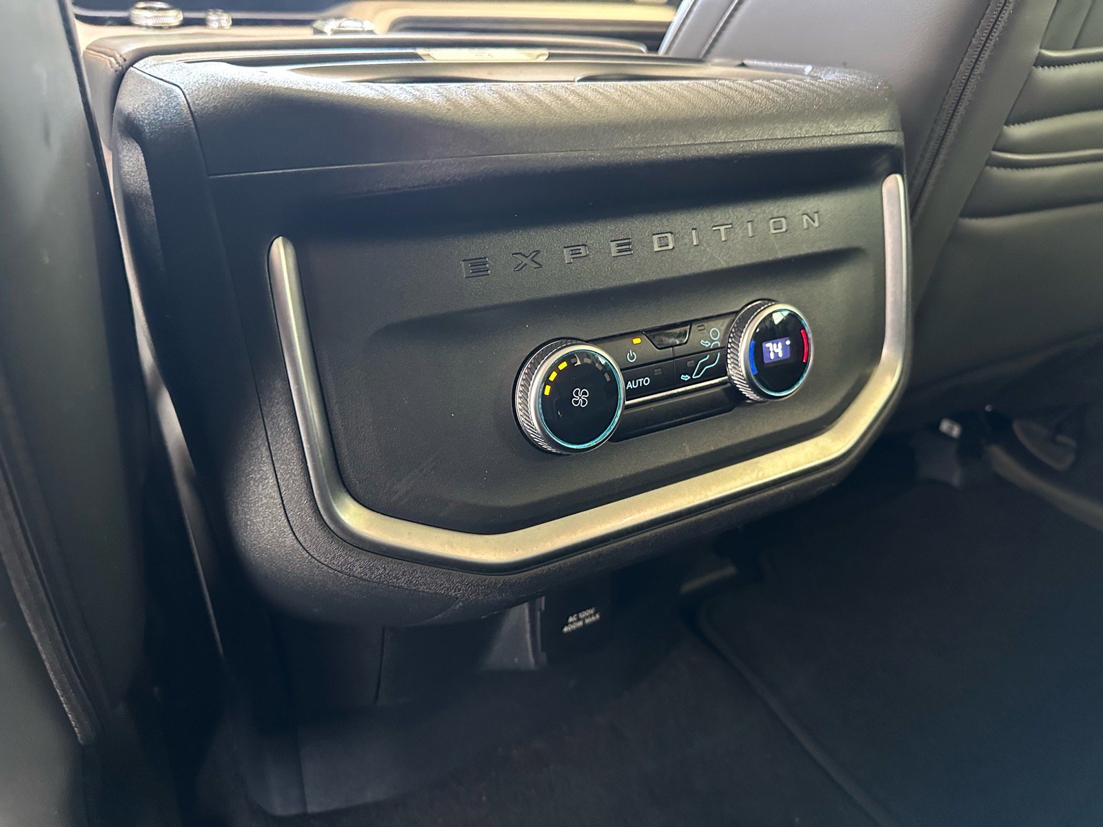 Certified 2025 Ford Expedition Max Active image 31