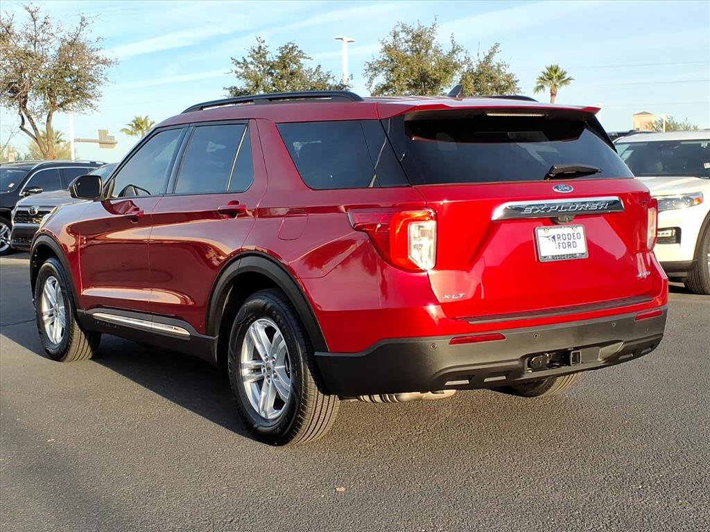 Certified 2021 Ford Explorer XLT w/ Class III Trailer Tow Package image 4