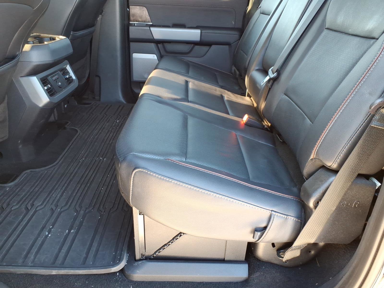 Certified 2023 Ford F250 Lariat w/ Sport Appearance Package image 13