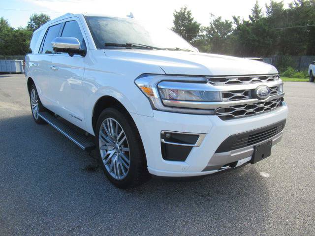 Certified 2022 Ford Expedition Platinum AWD/4WD image 3