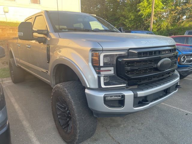Certified 2022 Ford F350 Lariat w/ Tremor Off-Road Package AWD/4WD image 3