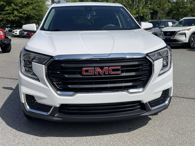 Used 2024 GMC Terrain SLE FWD image 8
