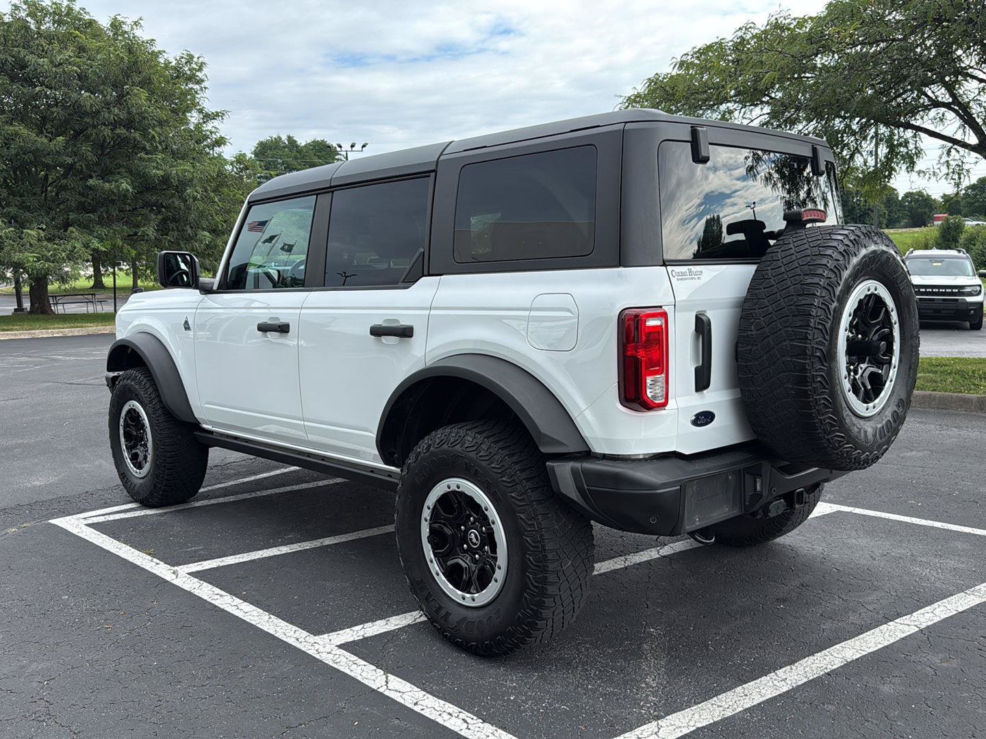 Certified 2023 Ford Bronco Black Diamond w/ Sasquatch Package AWD/4WD image 17