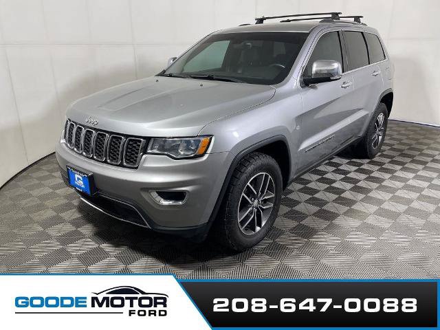 Used 2017 Jeep Grand Cherokee Limited w/ Trailer Tow Group IV AWD/4WD image 4