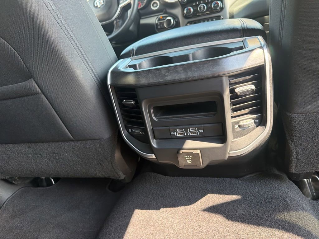 Used 2022 RAM 2500 Big Horn w/ Level C Equiment Group AWD/4WD image 44