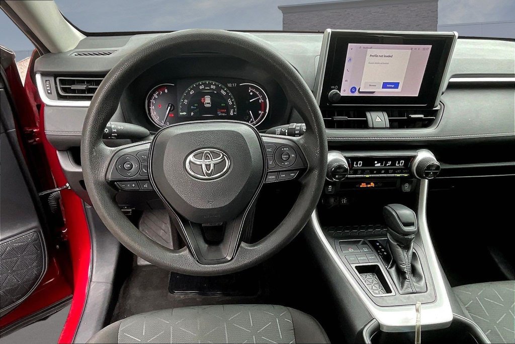 Used 2023 Toyota RAV4 XLE FWD image 8