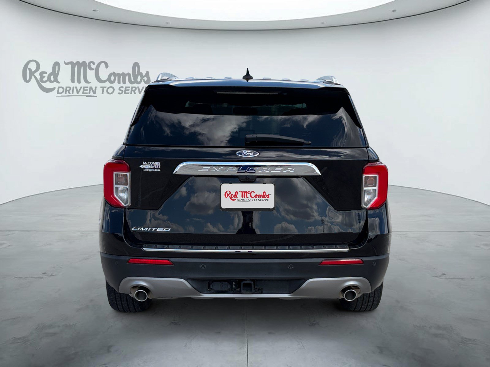 Certified 2023 Ford Explorer Limited w/ Limited Technology Package RWD image 6