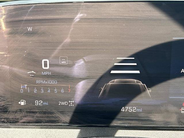 Used 2025 Chevrolet Traverse Z71 w/ Driver Confidence Package AWD/4WD image 36