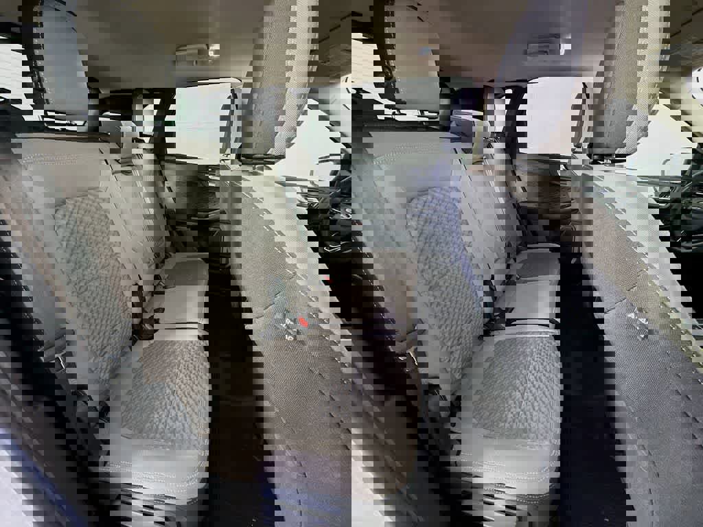 Certified 2020 Ford Escape SE image 31