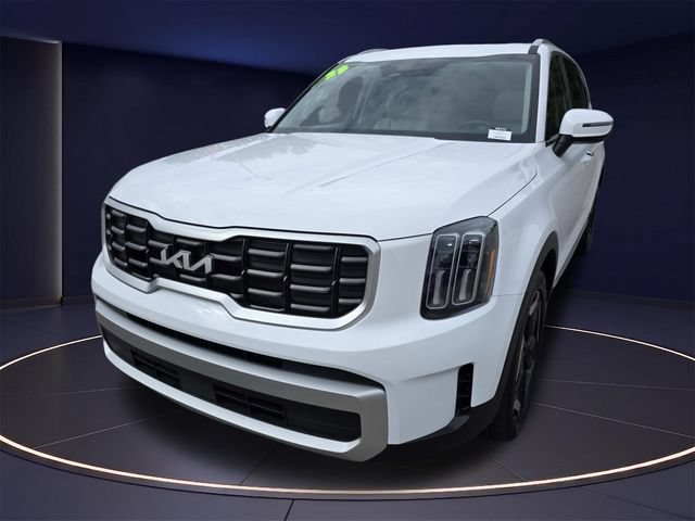 Used 2025 Kia Telluride S FWD image 9