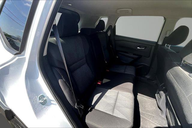 Used 2024 Nissan Rogue SV AWD/4WD image 27