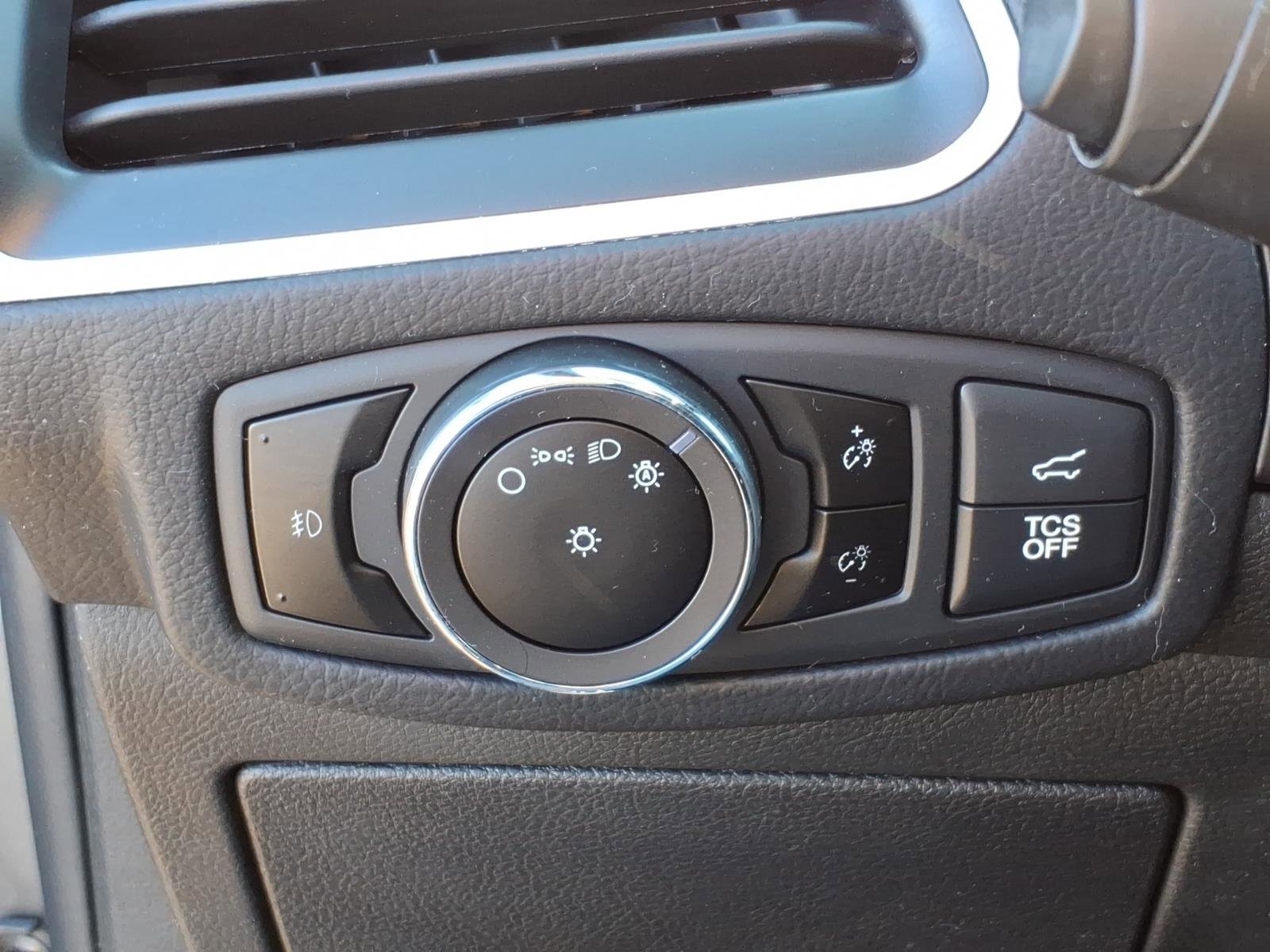 Certified 2023 Ford Edge ST-Line image 17