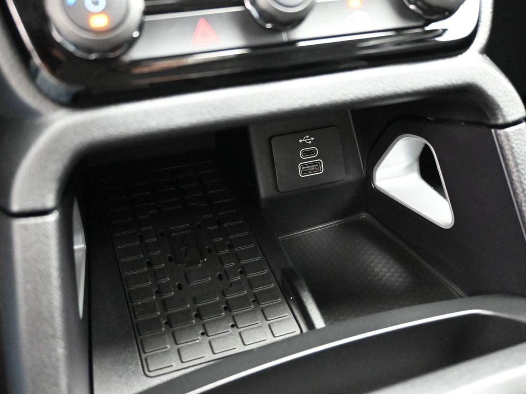 Certified 2024 Ford Ranger Lariat w/ FX4 Off-Road Package image 46