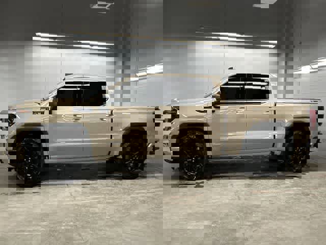 Used 2023 GMC Sierra 1500 Elevation w/ X31 Off-Road Package image 2