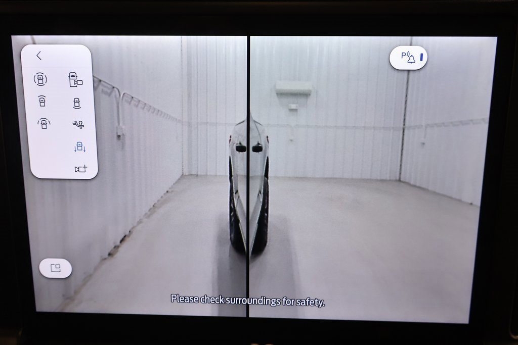 Certified 2024 Ford F150 Platinum w/ Equipment Group 702A High image 37