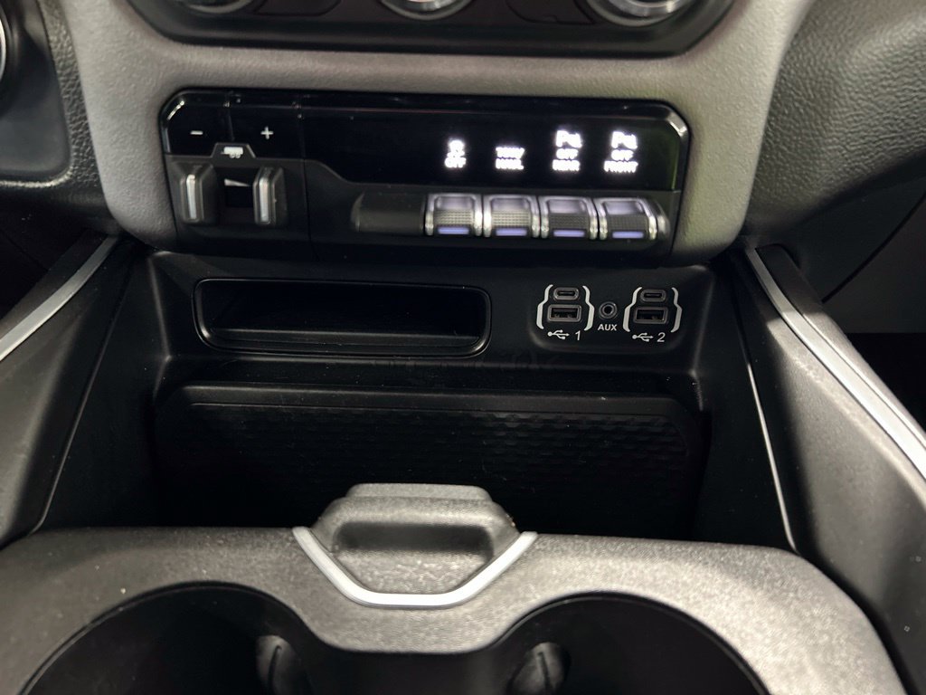 Used 2022 RAM 1500 Big Horn AWD/4WD image 23