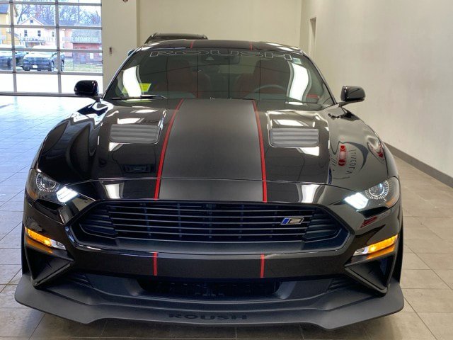Certified 2018 Ford Mustang GT Premium w/ Equipment Group 401A RWD image 3